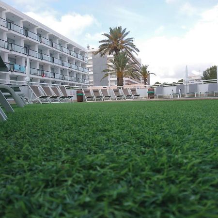 Apartamentos Es Cane Es Cana Eksteriør bilde