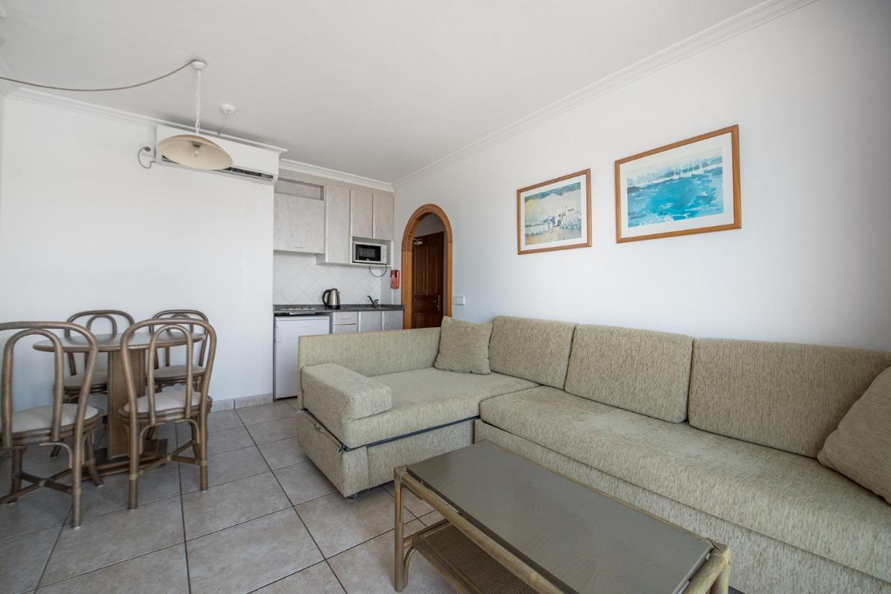 Apartamentos Es Cane Es Cana Eksteriør bilde