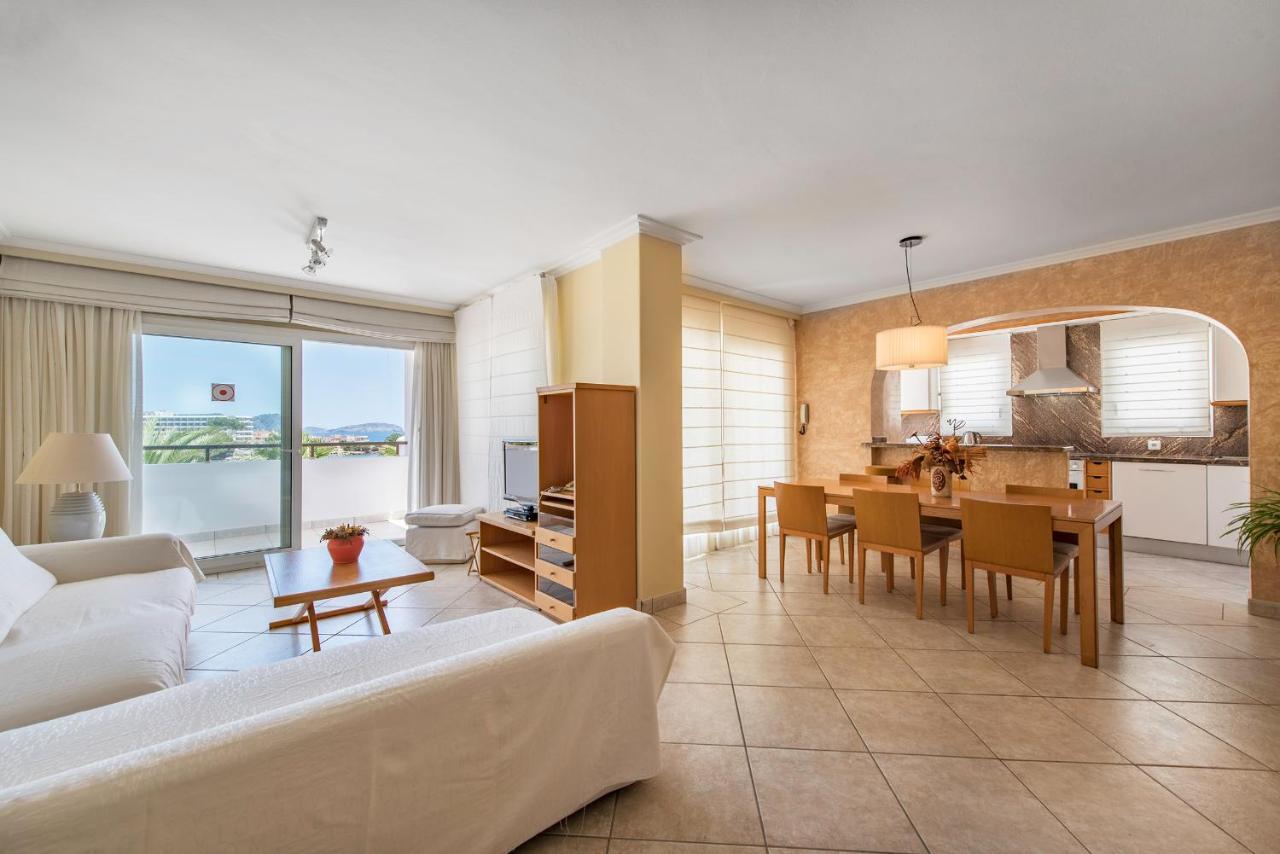 Apartamentos Es Cane Es Cana Eksteriør bilde