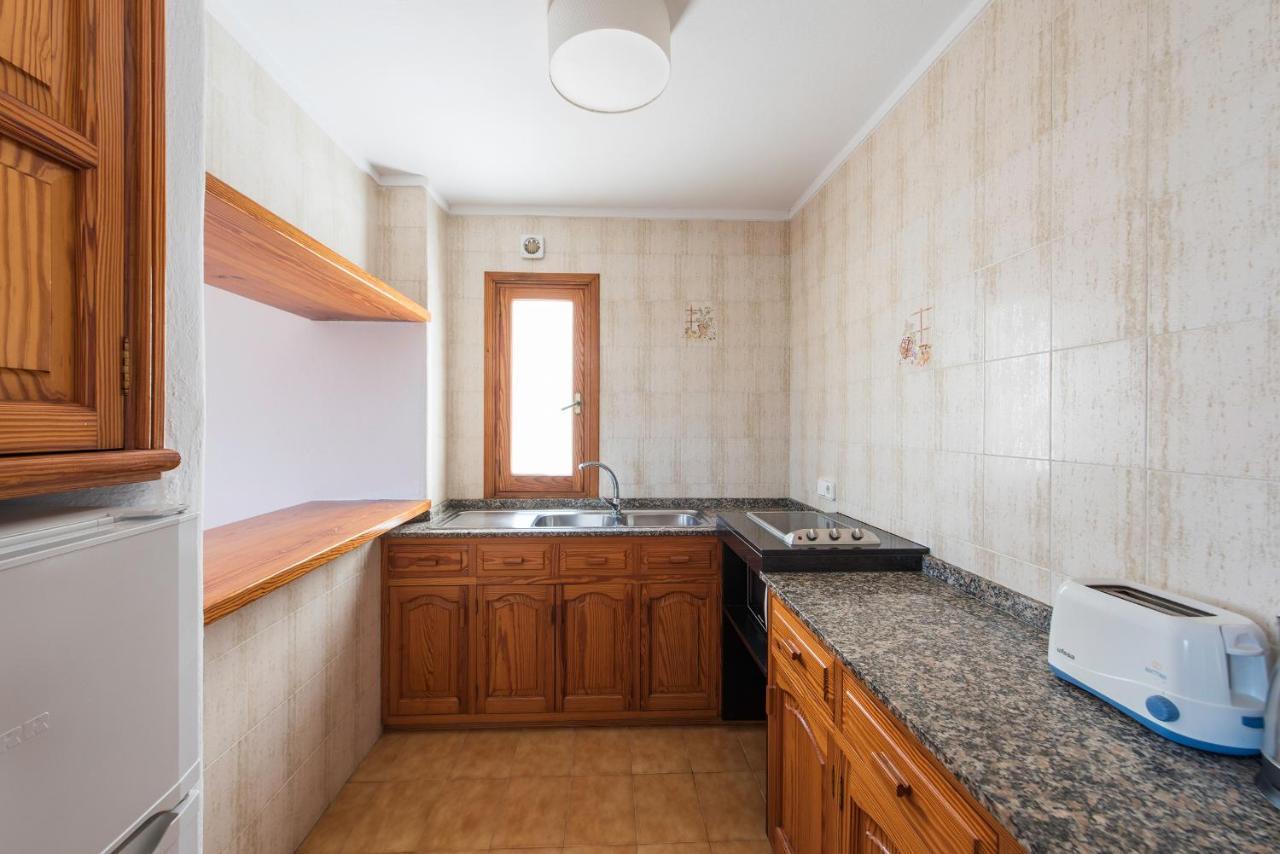 Apartamentos Es Cane Es Cana Eksteriør bilde